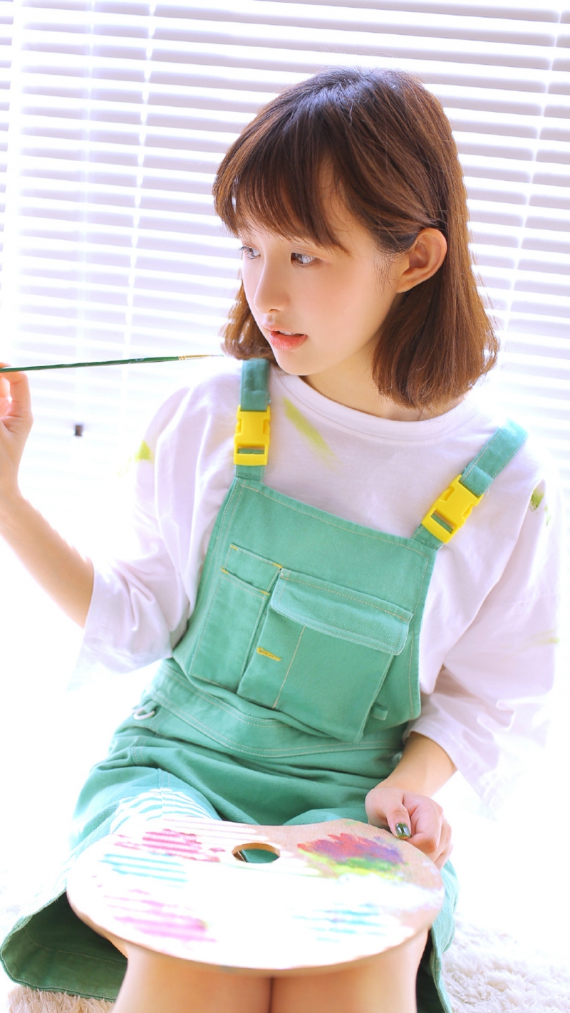 1.jpg 萝莉美女齐肩短发俏皮可爱写真  美图写真 第2张
